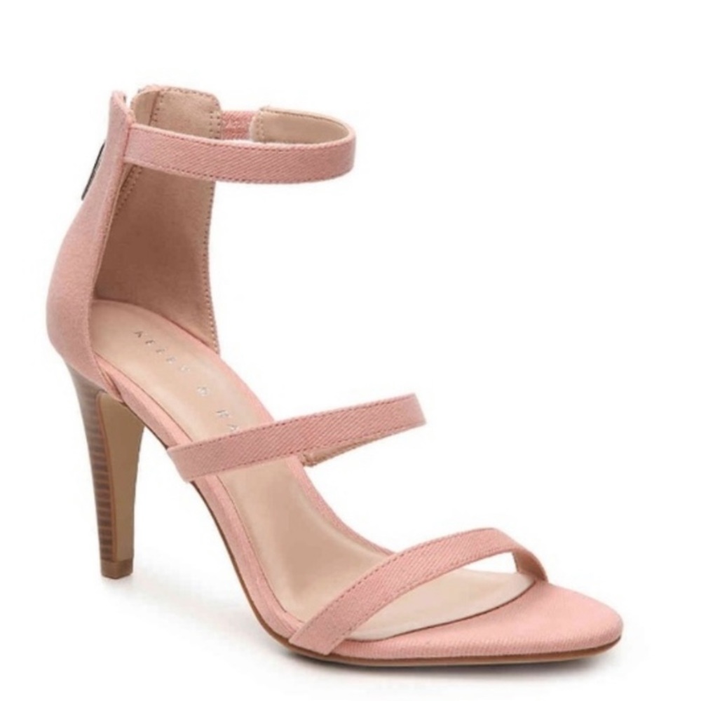 NEW Kelly&Katie Cleo Canvas Heels Pink Semi Formal